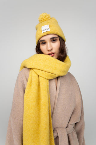 Pastel yellow alpaca scarf