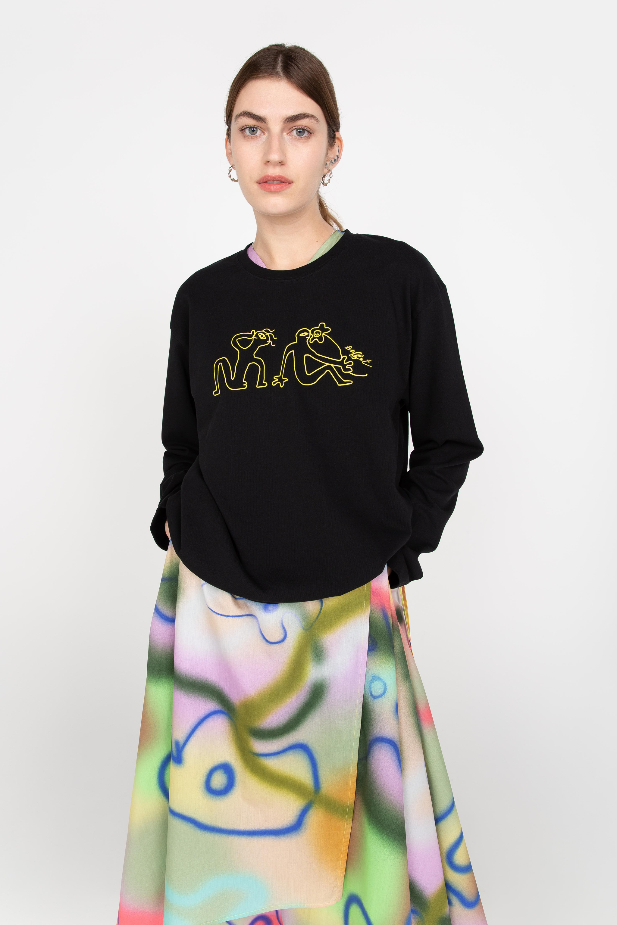 Black print long-sleeve T-shirt