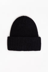 Black easy chunky beanie