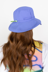 Iris blue bucket hat