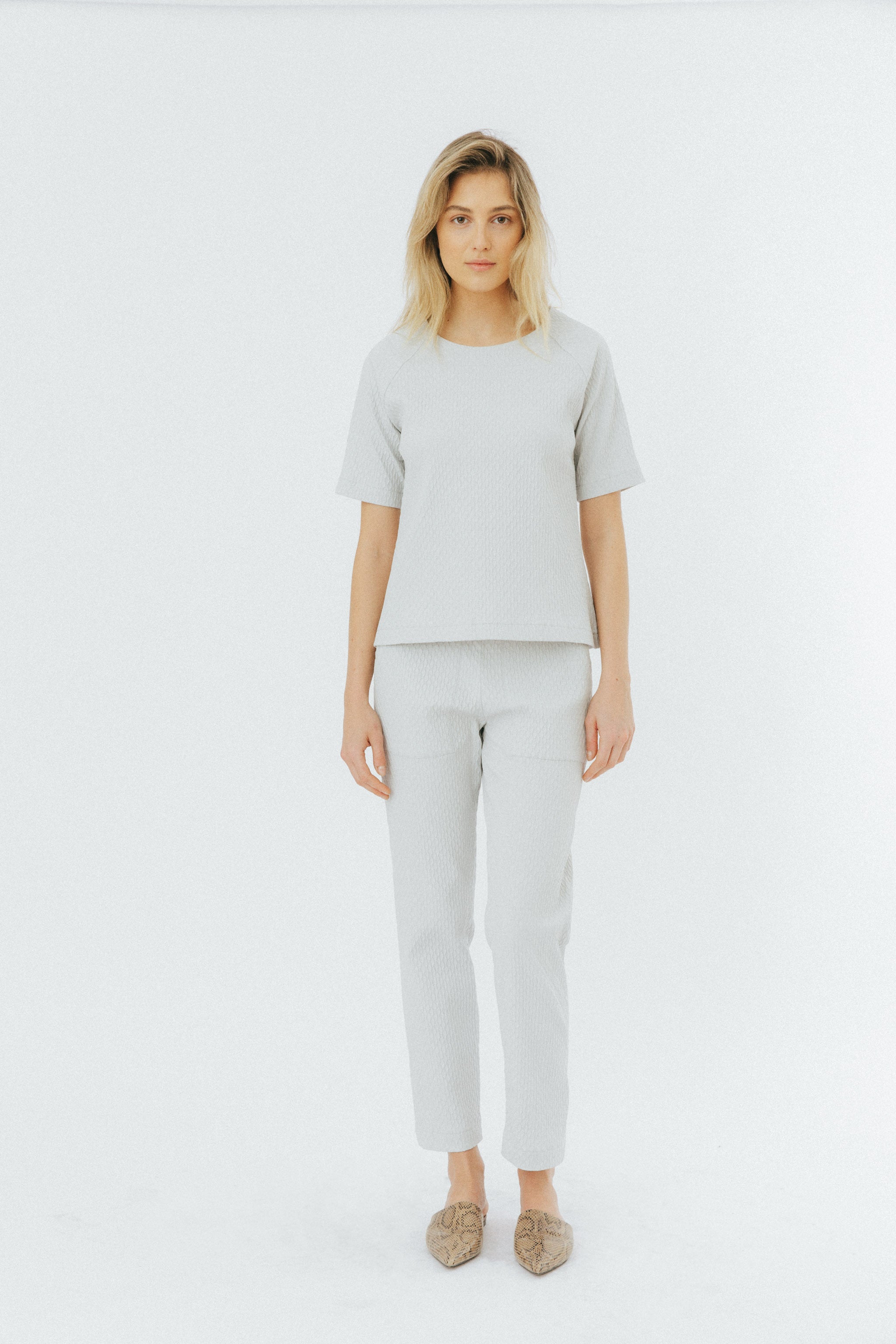 Off white relaxed pants