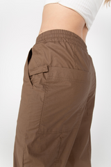 Brown elasticated straight trousers